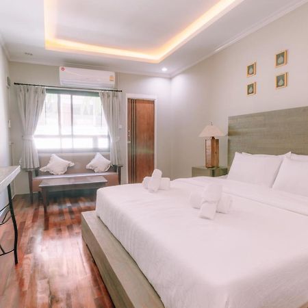 64House Otel Chiang Mai Dış mekan fotoğraf
